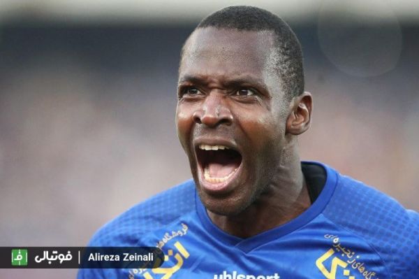 پیام دیاباته به مدیران استقلال