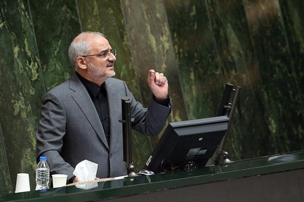  وزیر آموزش و پرورش  تعطیلی تمامی مراکز آموزشی تا دو هفته آینده ادامه پیدا می‌کند