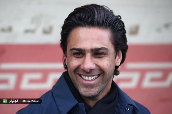  چرا فرهاد مجیدی به ایران برنگشته است