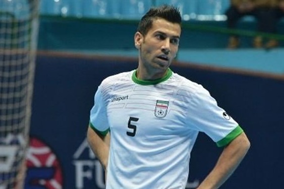 ملیپوش فوتسال برای تهیه البسه مشکل داریم چگونه مدعی تشکیل تیم ملی «ب» فوتسال هستند