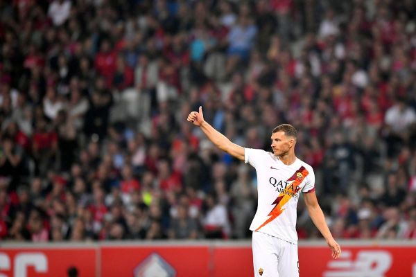 ادین ژکو کاپیتانی در رم پس از توتی و دهروسی افتخار است