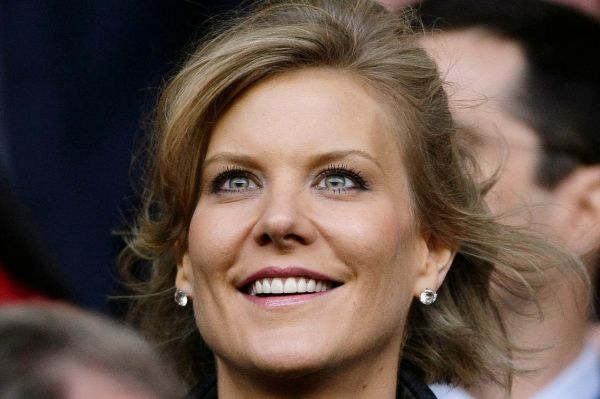 زن انگلیسی با شوهر ایرانی، پشت پرده خرید باشگاههای اروپایی توسط عربها