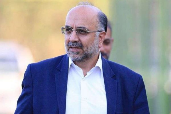  نصراصفهانی  پول تامین شده ولی هنوز به حساب صنعت نفت واریز نشده است