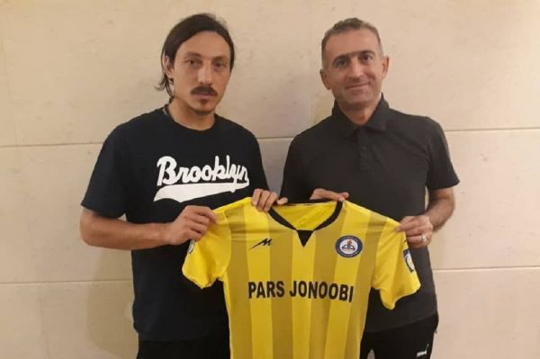 کاخا از پارس جنوبی به فیفا شکایت میکنم