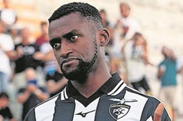 مهاجم سابق اتلتیکو مادرید در آستانه بازنشستگی به خاطر مصدومیتهایش