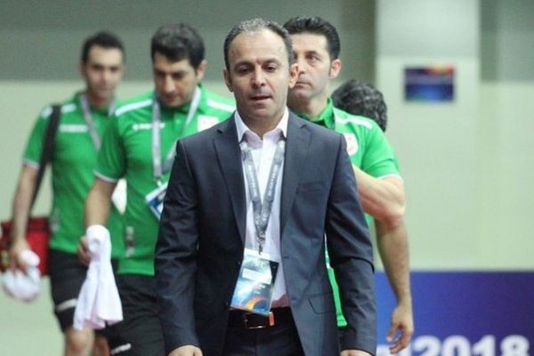 سرمربی تیم فوتسال گیتی پسند فوتسالیستهای ایران بازارگرمی ندارند بازیکنان برزیلی را میخواهم