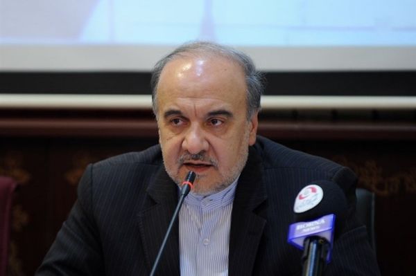 سلطانیفر واگذاری پرسپولیس و استقلال به نفع پیشرفت ورزش کشور و حل شدن مسائل دو باشگاه است