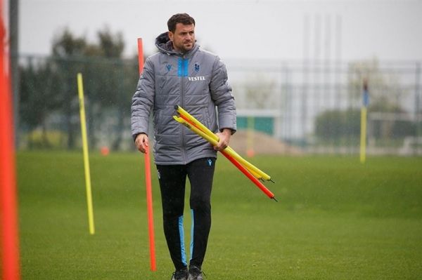 سرمربی ترابزوناسپور تیم من مدعی اصلی قهرمانی در سوپرلیگ و جام حذفی ترکیه است