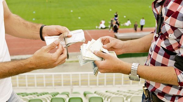 روایتی تکان دهنده اما واقعی از دلالی در فوتبال ایران