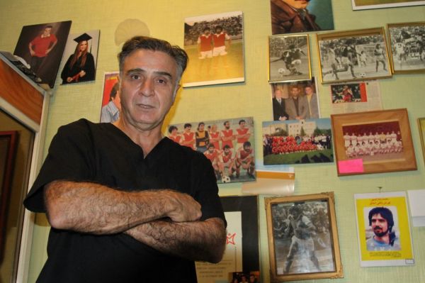  زادمهر  با شرایط فعلی بهتر است از مربیان و بازیکنان داخلی استفاده شود