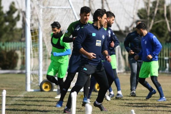  استارت تمرینات استقلال در انقلاب