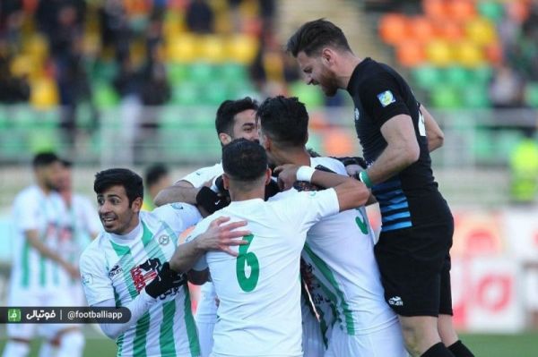 دردسر دروازهبان عزادار ذوب آهن برای بازگشت به کشورش