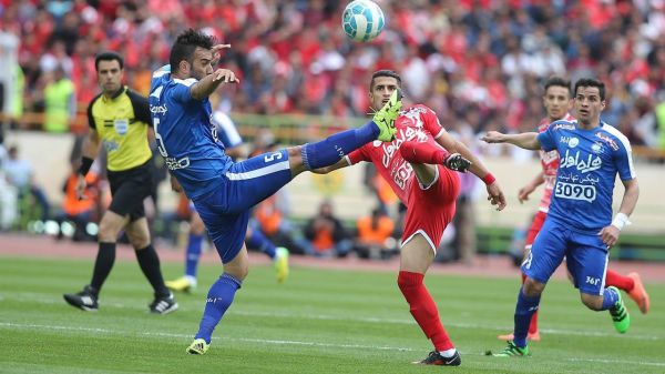  پیشنهاد 2 میلیاردی به مدافع استقلال برای تبانی در دربی