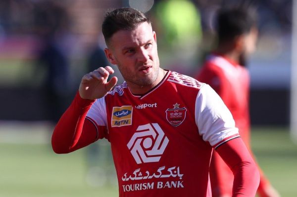  استوکس بازیکن پرسپولیس است و باید برای شروع تمرینات بیاید