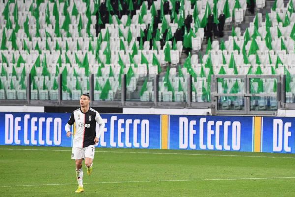  کریستیانو رونالدو بالاخره از قرنطینه خارج می شود