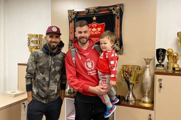 ابهام در بازگشت خارجیهای پرسپولیس به ایران