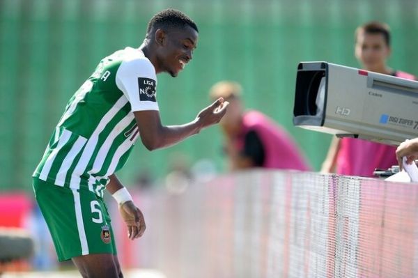  رقابت مهاجم آنگولایی برای گرفتن جای مهدی طارمی