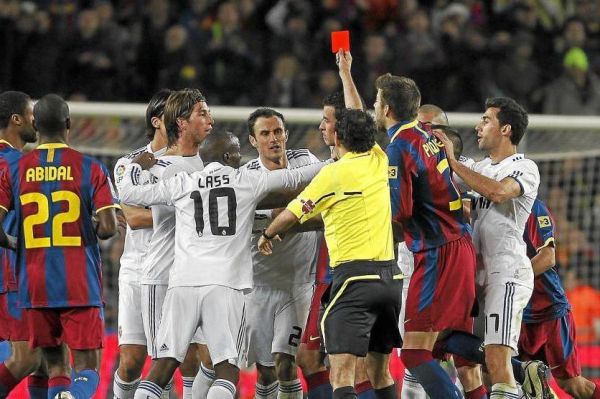  داور بازنشسته لالیگایی  ۹۰ درصد داوران طرفدار رئال مادرید هستند