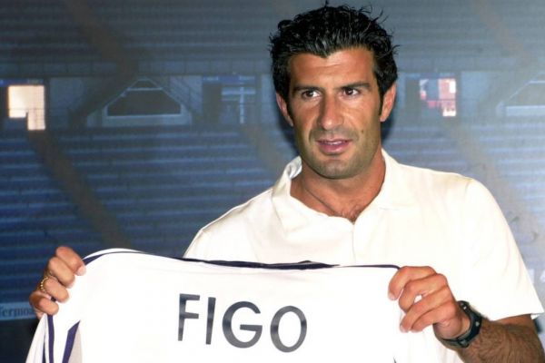 فیگو خوشحالم که از بارسلونا به رئال مادرید پیوستم