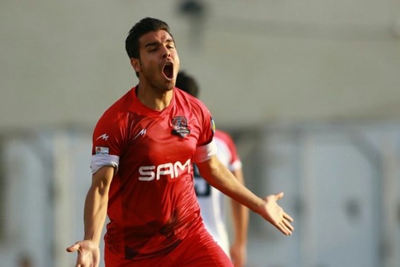 مهدی نظری از استقلال به فیفا شکایت می کنم