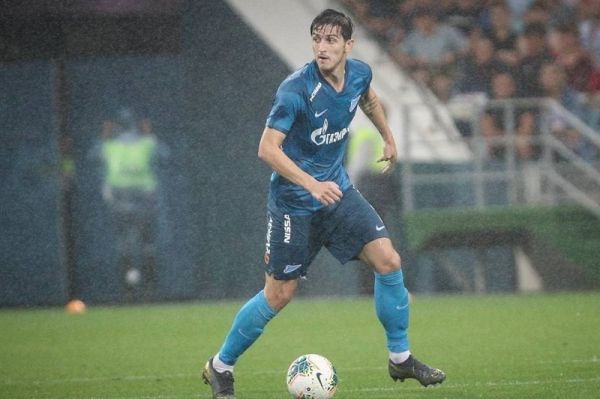 چرا زنیت باید پیشنهاد ناپولی برای سردار آزمون را بپذیرد