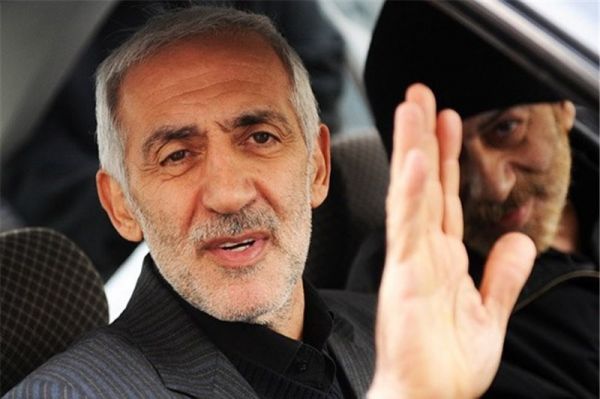 انتقاد شدید دادکان وزارت ورزش با دلالی اساسنامه فدراسیون فوتبال را تنظیم کرده است