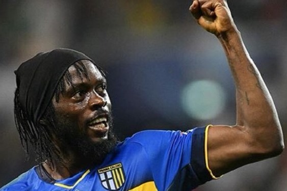  ژروینیو در آستانه امضای قرارداد با السد