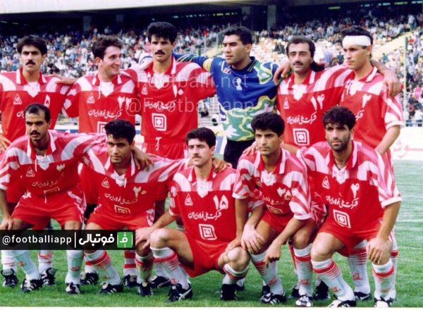  پرسپوليس  قهرمان ششمين  دوره جام آزادگان  درفصل ٧٦-١٣٧٥ به مربيگرى استانكو  ٢٥ بازى  و حميددرخشان  ٥بازى