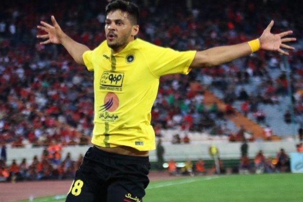 استنلی کیروش 7 صبح فردا در اصفهان