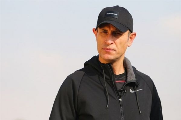 گلمحمدی مخالف رفتن بیرانوند به بلژیک هستم شروع تمرینات به کنترل کرونا در فوتبال کمک کرد