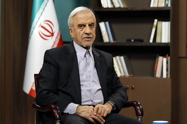  هاشمی طبا عنوان کرد  راحت می‌توان اساسنامه نوشت  گرفتن تأییدیه از فیفا هیچ کاری ندارد