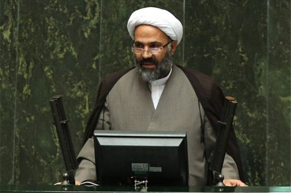  نماینده مجلس  سلطانی‌فر باید به مجلس بیاید و درباره پرونده ویلموتس پاسخگو باشد