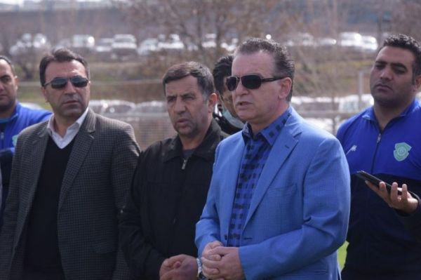  بیات  مبلغ محکومیت باشگاه تراکتور در سایت فیفا وجود دارد