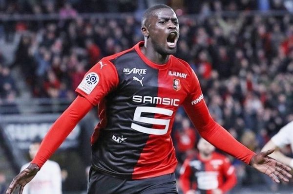  مهاجم باشگاه رن در آستانه توافق با الدحیل  نیانگ برابر پرسپولیس بازی می‌کند