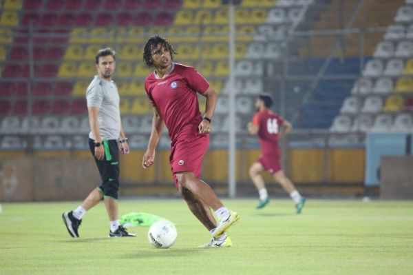  باتیستا  همچنان منتظر بلیط باشگاه و پول عمل جراحی‌ام هستم