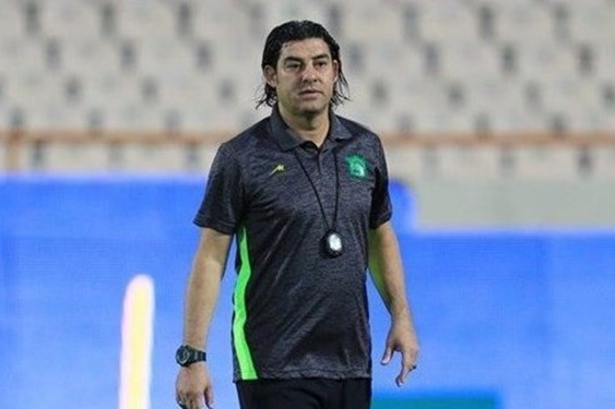  سراج  تیم‌های نفتی پول آب‌معدنی ندارند اما هزینه اردوی فولاد یک میلیارد می‌شود