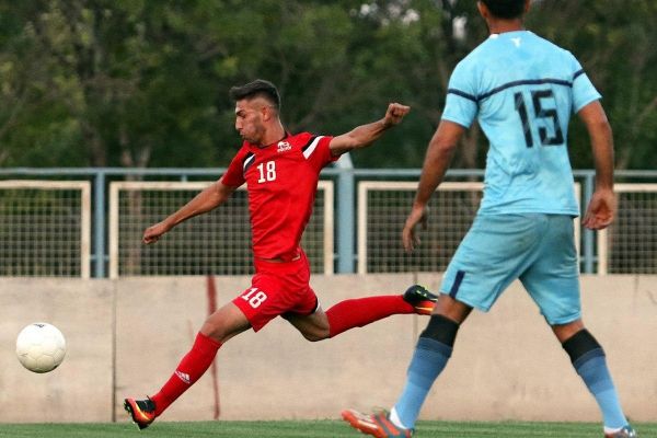  فتحی  تراکتور به‌عنوان تیم حرفه‌ای همواره باید آماده باشد