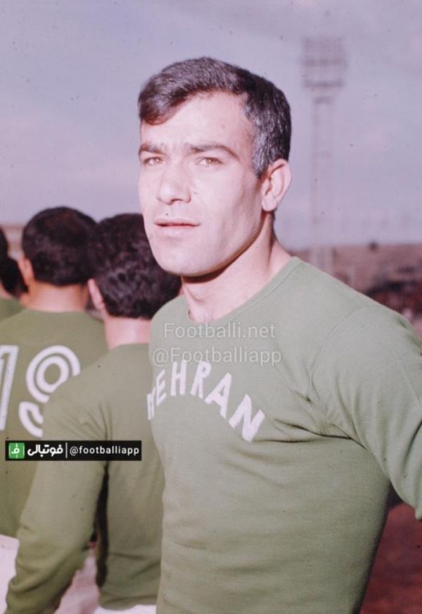  عکسی نایاب از زنده ياد جعفركاشانى مدافع  اسبق شاهين، پرسپوليس و تيم ملى ايران در دهه چهل و پنجاه
