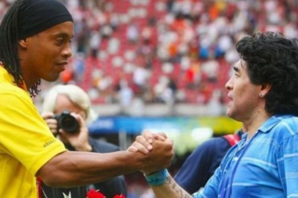 اتفاق روز؛ مارادونا میخواهد رونالدینیو را به فوتبال برگرداند