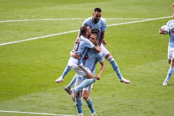  سلتاویگو 2-2 بارسلونا؛ مسی و سوارز کافی نبودند