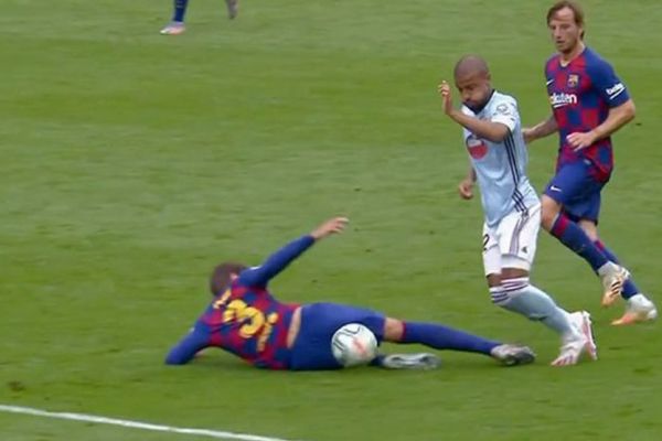 کارشناس داوری مارکا گل سلتاویگو مقابل بارسلونا غیرقانونی بود