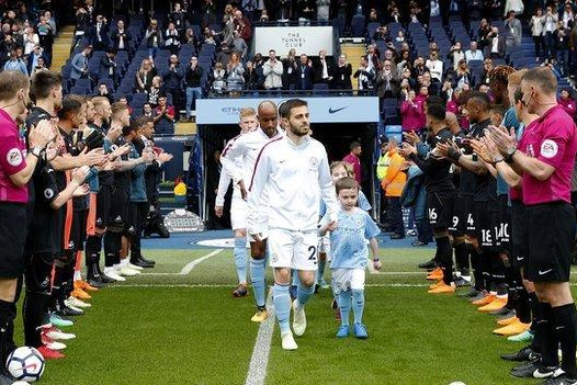 گواردیولا قطعا برای لیورپولیها تونل میزنیم