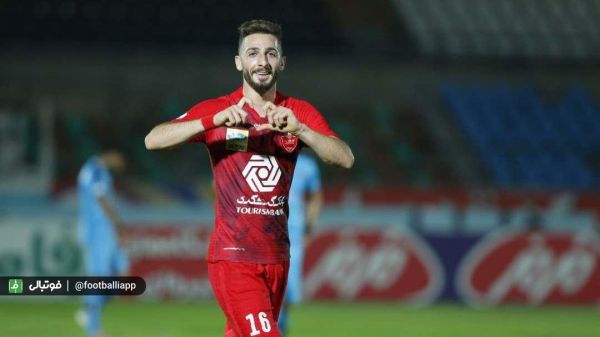 پیکان یک - پرسپولیس 3 سه گل و سه امتیاز برای تثبیت صدرنشینی