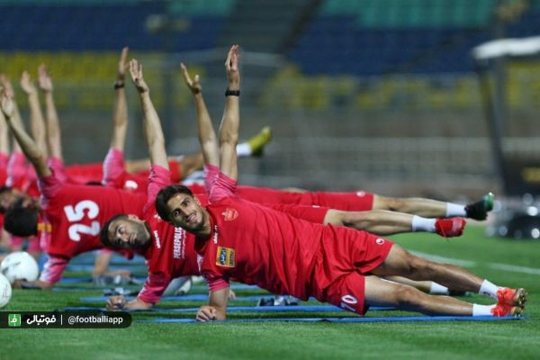 گزارش تمرین پرسپولیس تمرین پرسپولیسیها زیر نور در غیاب بیرانوند