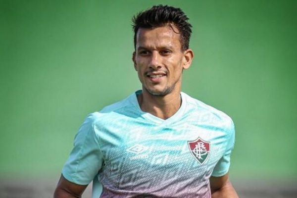  هم‌تیمی سابق نیمار به دره سقوط کرد اما نجات یافت