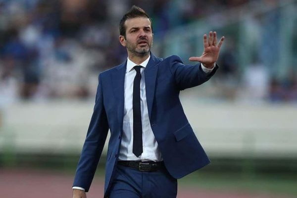 معاون اقتصادی استقلال در ایتالیا با استرا برای تخفیف مذاکره میکنیم، نه بازگشت