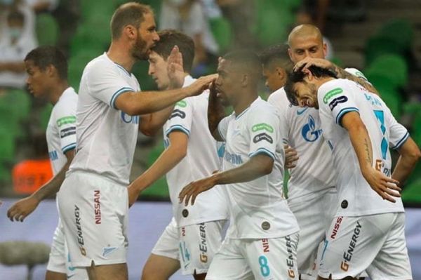  لیگ برتر روسیه  زنیت با گل‌های سردار آزمون قهرمان شد