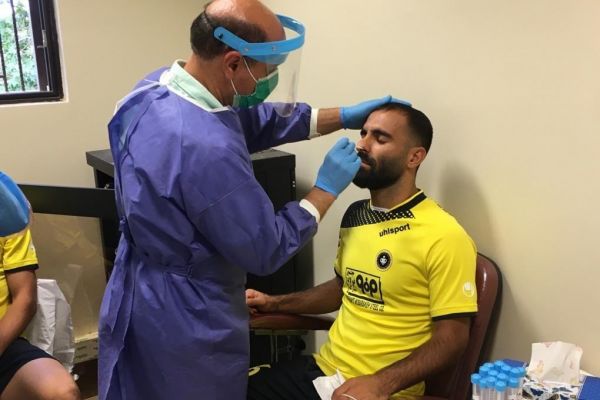  سپاهانی‌ها تست کرونا دادند