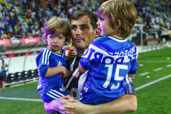 بچههای کاسیاس در مورد مصاحبه معروفش با همسرش چه حسی دارند