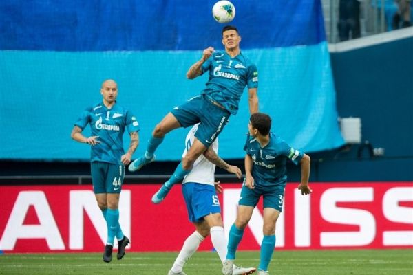 لیگ برتر روسیه تساوی زنیت ۱۰ نفره در غیاب سردار آزمون